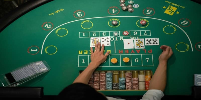Cách chơi Baccarat cần nắm